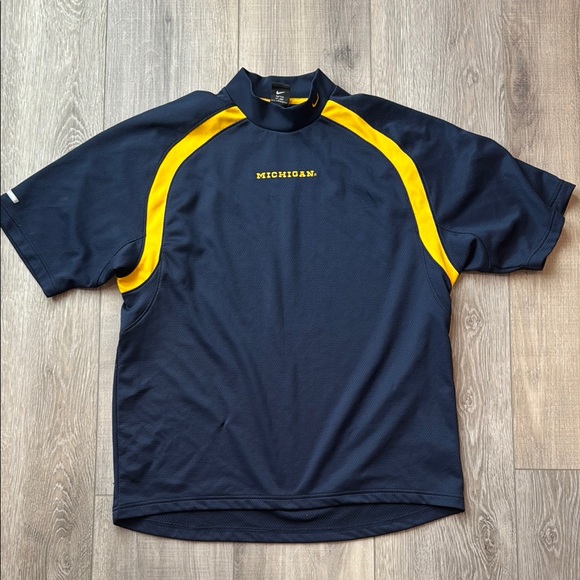 Vintage Michigan Navy and Yellow Mock-Neck - Picture 1 of 6
